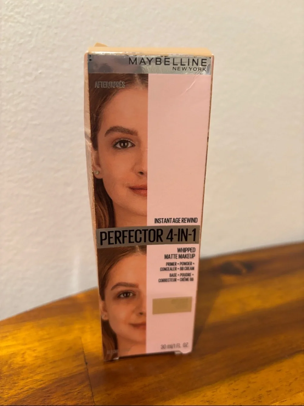 MAYBELLINE Perfector 4-in-1 Instant Age Rewind, 01 Light, New in Box
